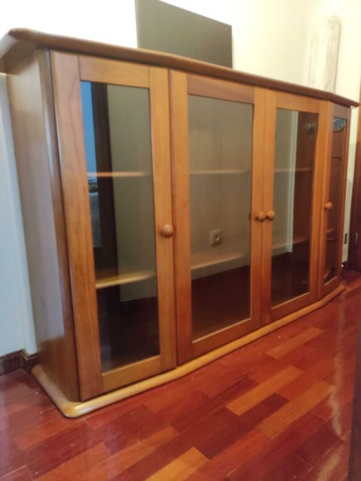 Móvel madeira maciça marca Cerne