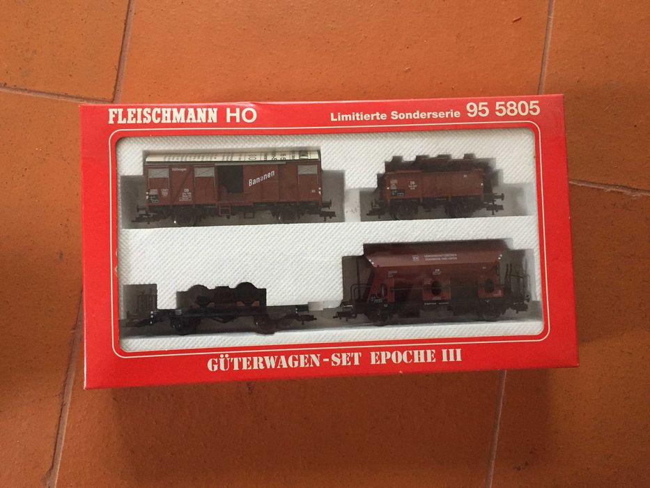 Carruagens Modelos Ferroviários Elétricos H0 — Fleischmann, Rivarossi