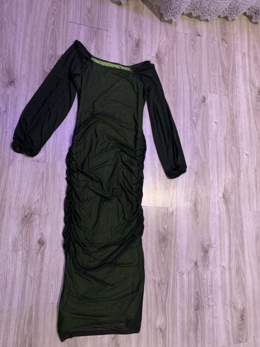 Ідеальна сукня в ідеальному стані