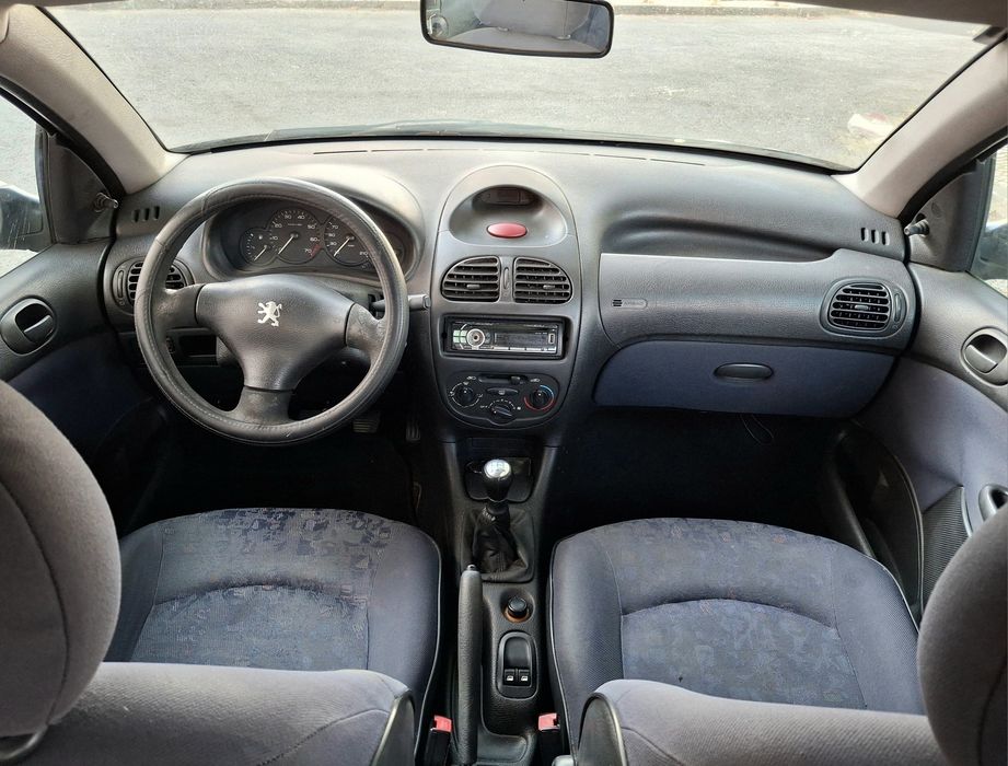 Peugeot 206 1.1i 60cv Nacional 00