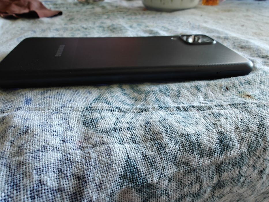 Samsung a 12 4g 64ram