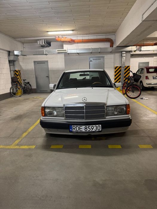 Mercedes-Benz W201 (190) Mercedes w201 190e