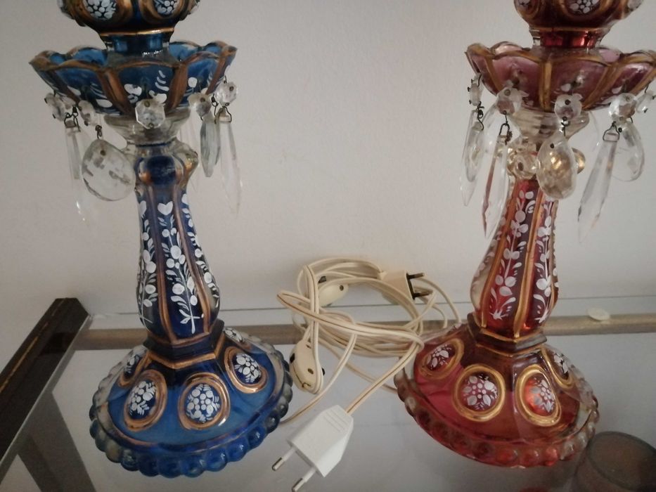 Candeeiros Murano, faca decorativa da Turquia e outros