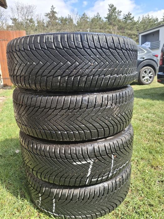 Sprzedam opony zimowe