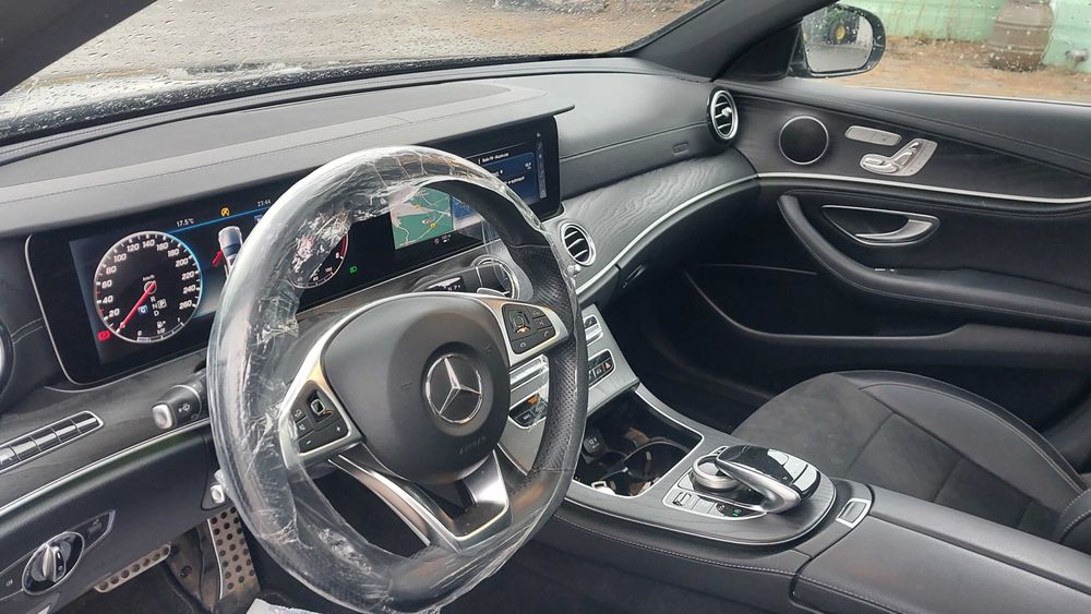 Mercedes benz e350d v6 w213 amg 4matic 9g