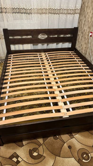 Продам ліжко кровать