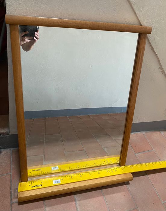 Lustro Vintage w drewnianej oprawie pochodzenie Włochy