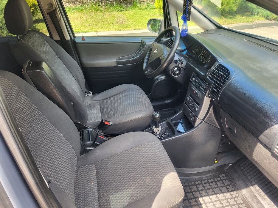 Супер Стан‼️Zafira 2.0tdi свіжопригнана 7місць