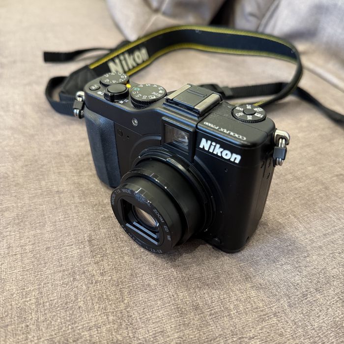 nikon p7000 - купити цифрові фотокамери - Ціна на OLX.ua