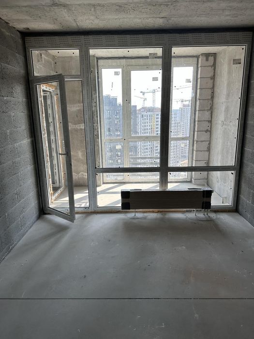 СКЛАД НЕ ДОРОГИХ ДВЕРЕЙ балконных. В наличии пятьдесят дверей