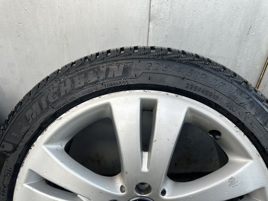 Продам резину Michelin