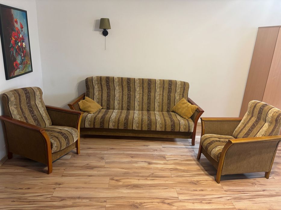 Sprzedam kanapy z fotelami