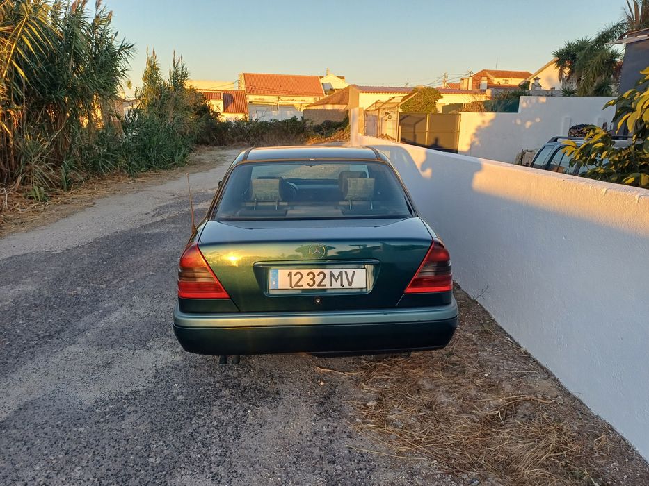 Mercedes Benz C250TD