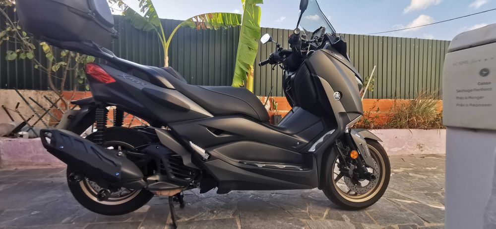 X max 125 tech max