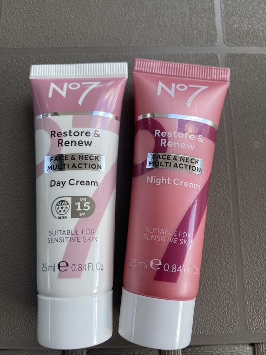 Krem na dzień i na noc No7 2x25ml