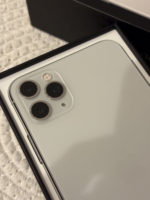 APPLE iPhone 11 Pro Max 256GB 6.5 Biały Szczecin Centrum • OLX.pl