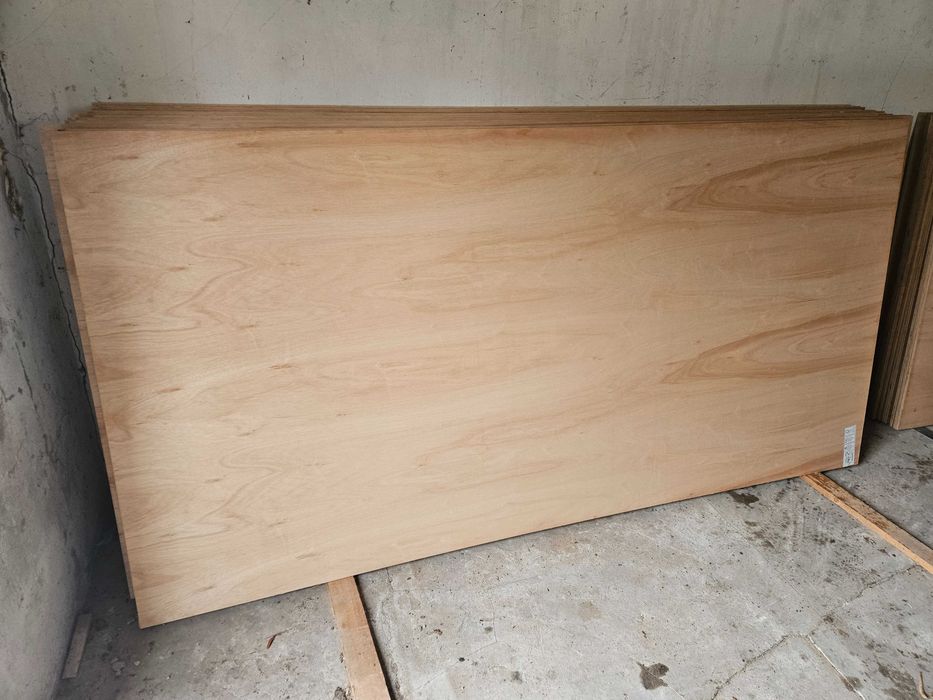 Sklejka Mahoniowa Drewniana Wodoodporna Stolarska 244x122cm 12mm x30