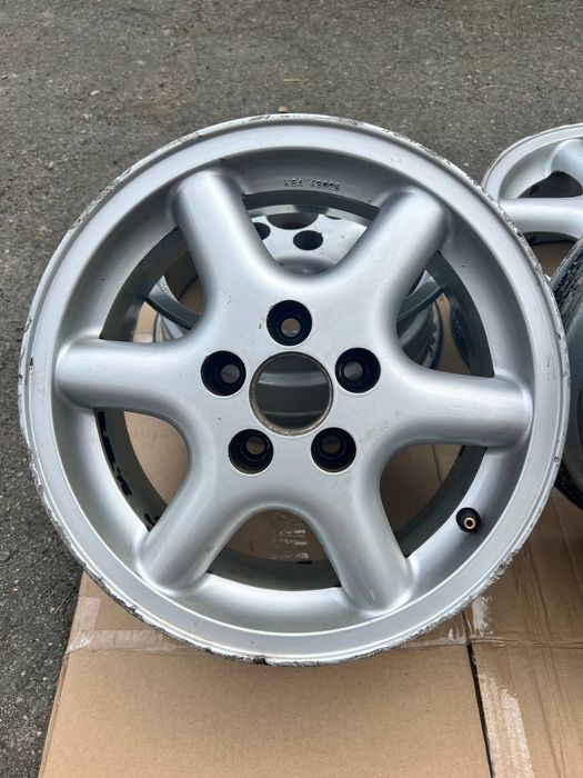 Комплект легкосплавних дисків R14 5*100 в гарному стані