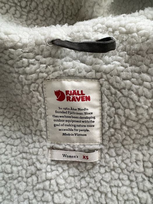 Ciepla dluga kurtka Fjallraven