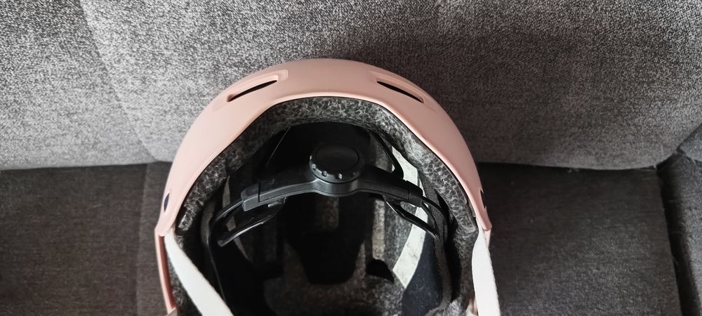 Kask +zestaw ochraniaczy