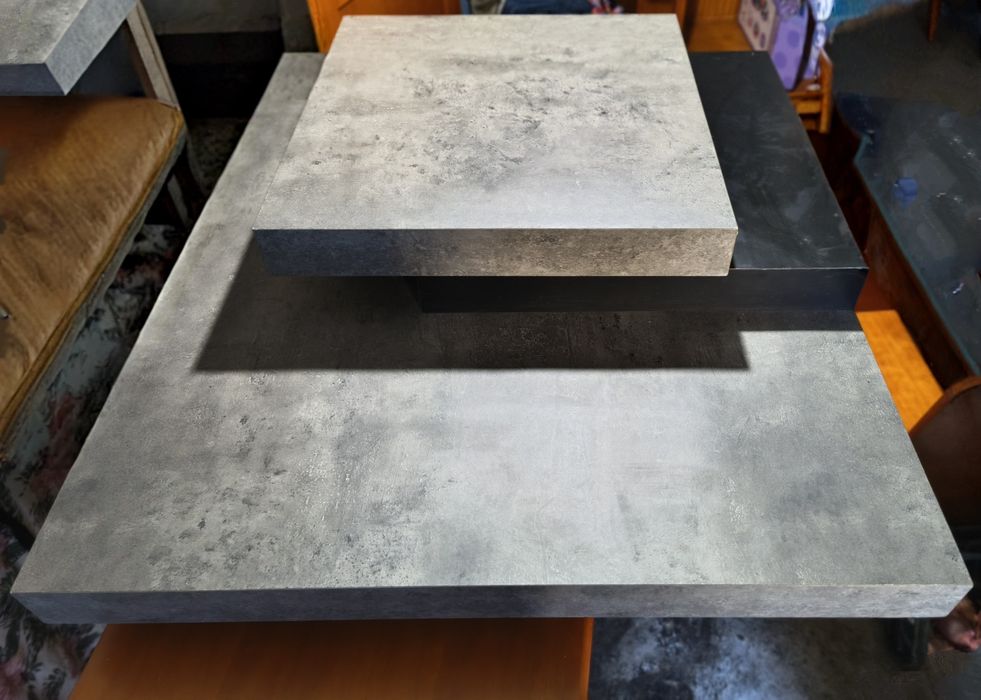 Mesa de centro cinza