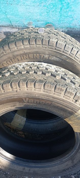 Продам резину 195/70/R15C Continental