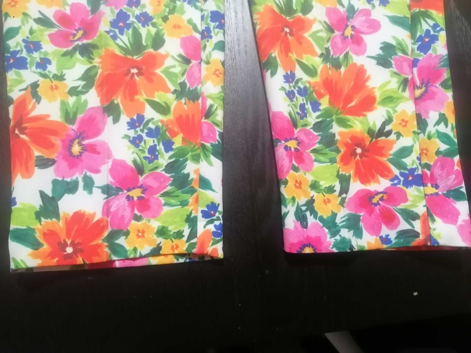 Calças Zara coloridas