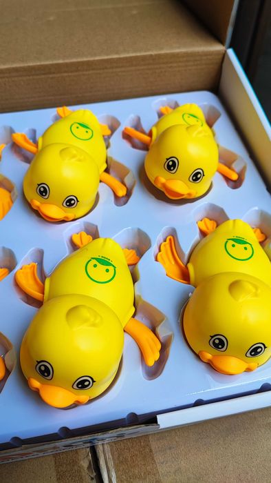 Іграшка для купання водоплаваючі пінгвін та каченя