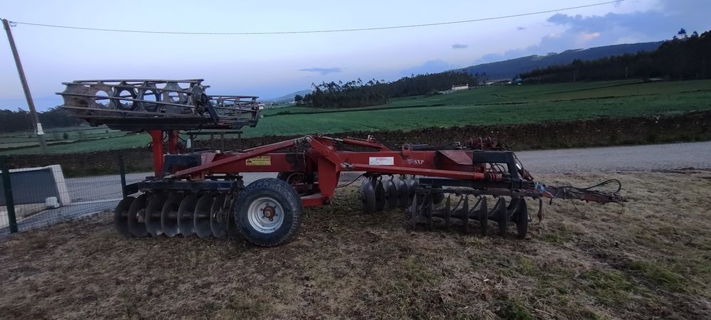 Grade de Discos Rebocabel, 28 discos em X.