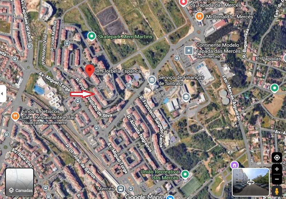 Garagem Fechada (Box)  – c/ WC Privativo, eletricidade e água