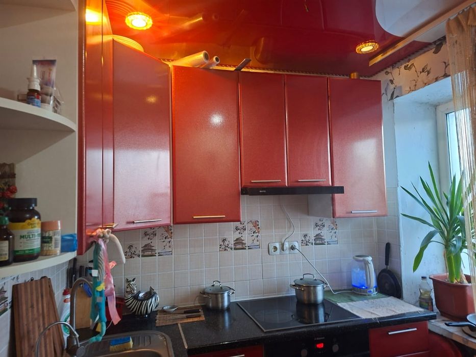 Продаю квартиру біля Рівне