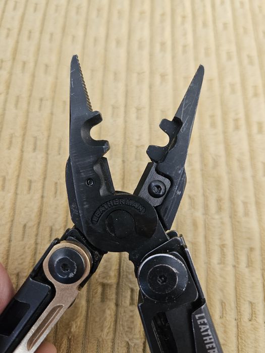 Multitool Letherman MUT  EOD