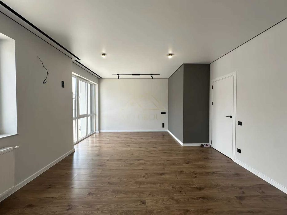 Продаж таунхауса з РЕМОНТОМ в гарній локації біля ЖК Калинова Слобода