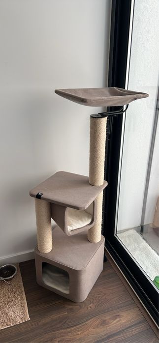 Torre de gato / arranhador / cama