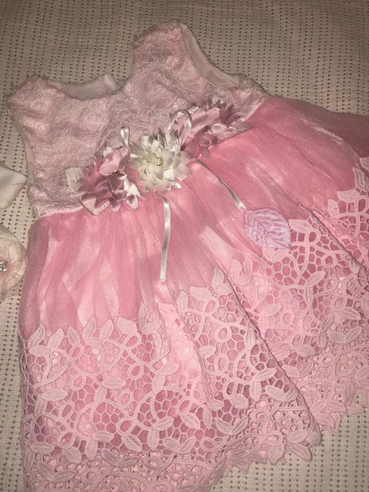 Святкова сукня на 1 рік з пов’язкою і пінетками