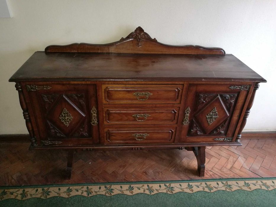 2 móveis antigos - madeira maciça (estilo romântico)