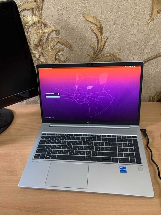 СІРИЙ ноутбук у гарному стані  HP ProBook 450 G8