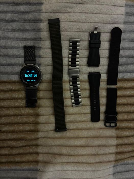 Продам смарт-часи Samsung Watch