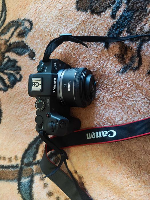 Câmera Canon EOS RP