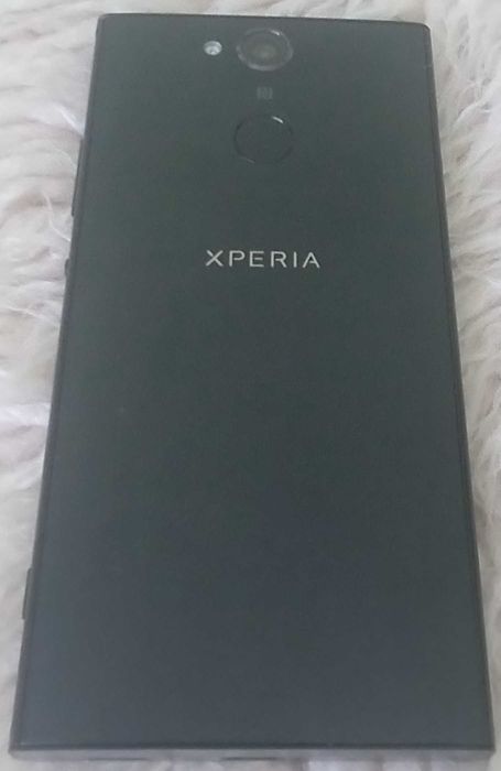 Смартфон Sony Xperia XA2