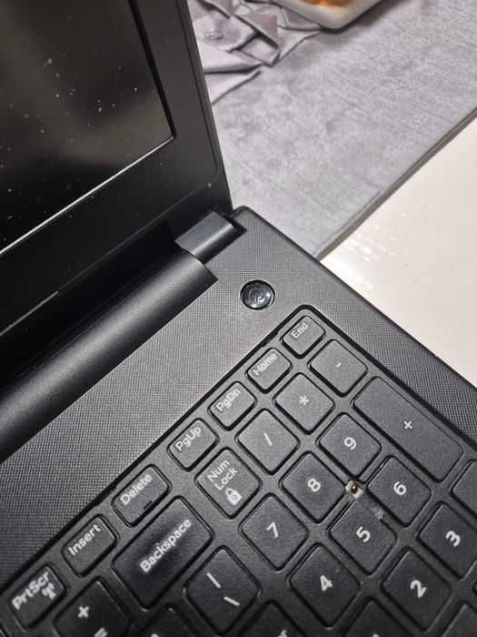 Dell inspiron 15 model 3552 na części