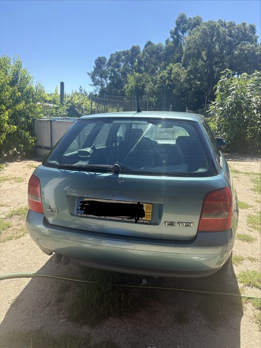 Audi A4 para troca