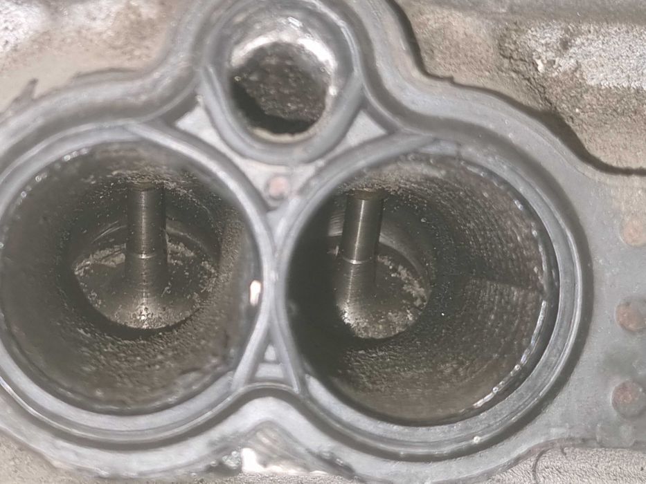 Гбц Головка Peugeot 607 3.0 XFX ES9J4S 407 807 Citroen C5 C8
