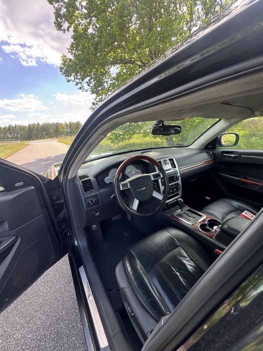 Sprzedam chrysler 300 c 2010 r