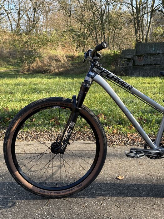 Dartmoor Two6player PIKE DJ! (dirt, slope)