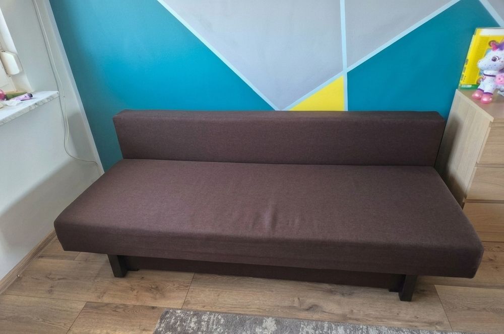 Rozkładana sofa 210×140