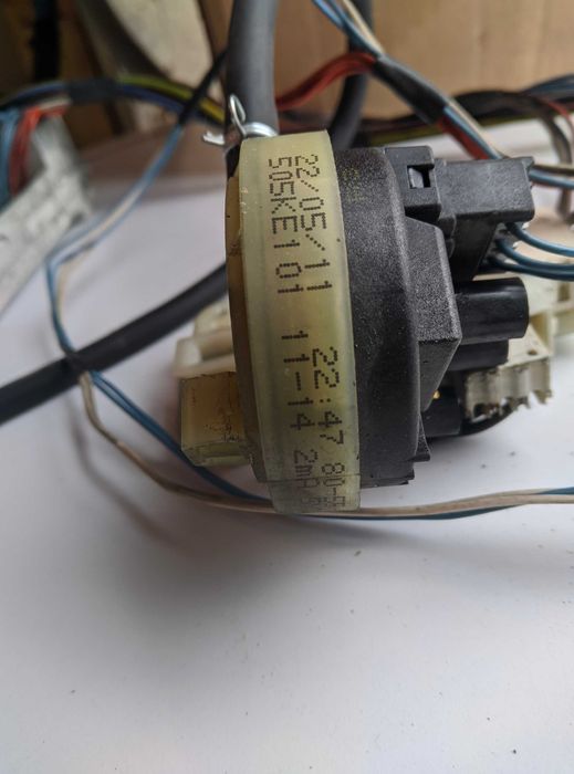 Пральна машина Indesit IWSC 5085 (запчастини)