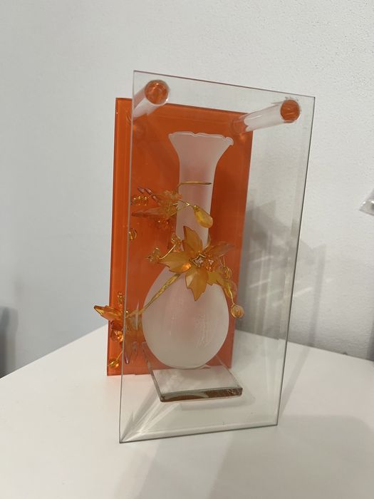 Декоративна ваза