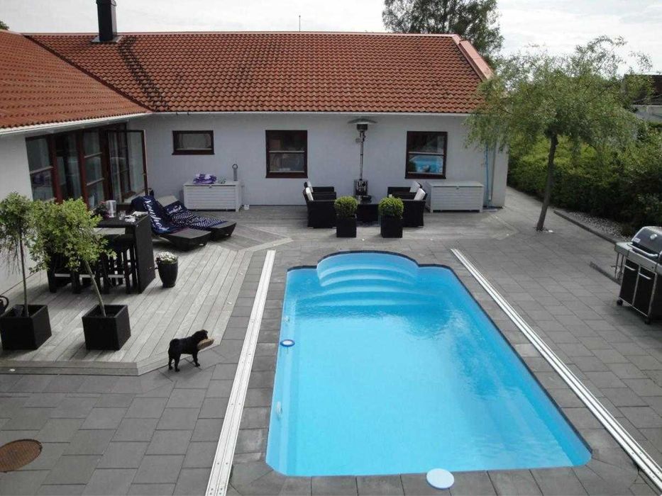 Basen ogrodowy wkopywany Roma Line 730x360x155 poliestrowy - PRODUCENT