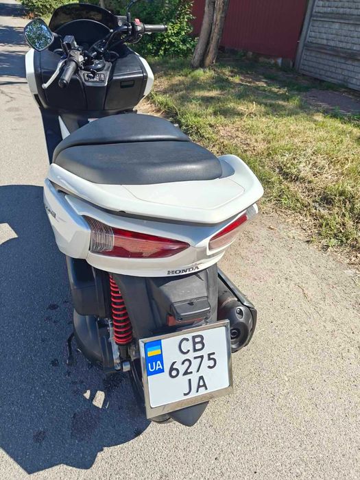 Продам Максi-скутер Honda Forza MF 12